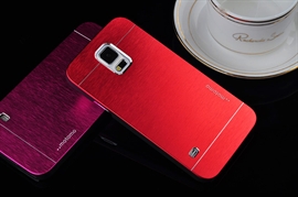 מגן מטאל A צבע אדום