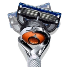 פיוז'ן פרוגלייד פלקסבול: מכשיר גילוח + סכין ™